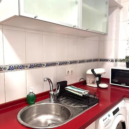 Pizarro ! Apartment Malaga