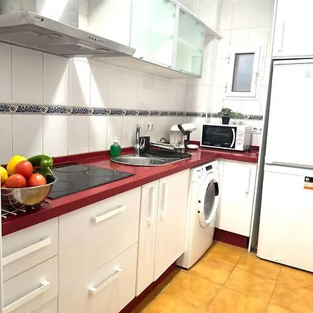 Pizarro ! Apartment Malaga